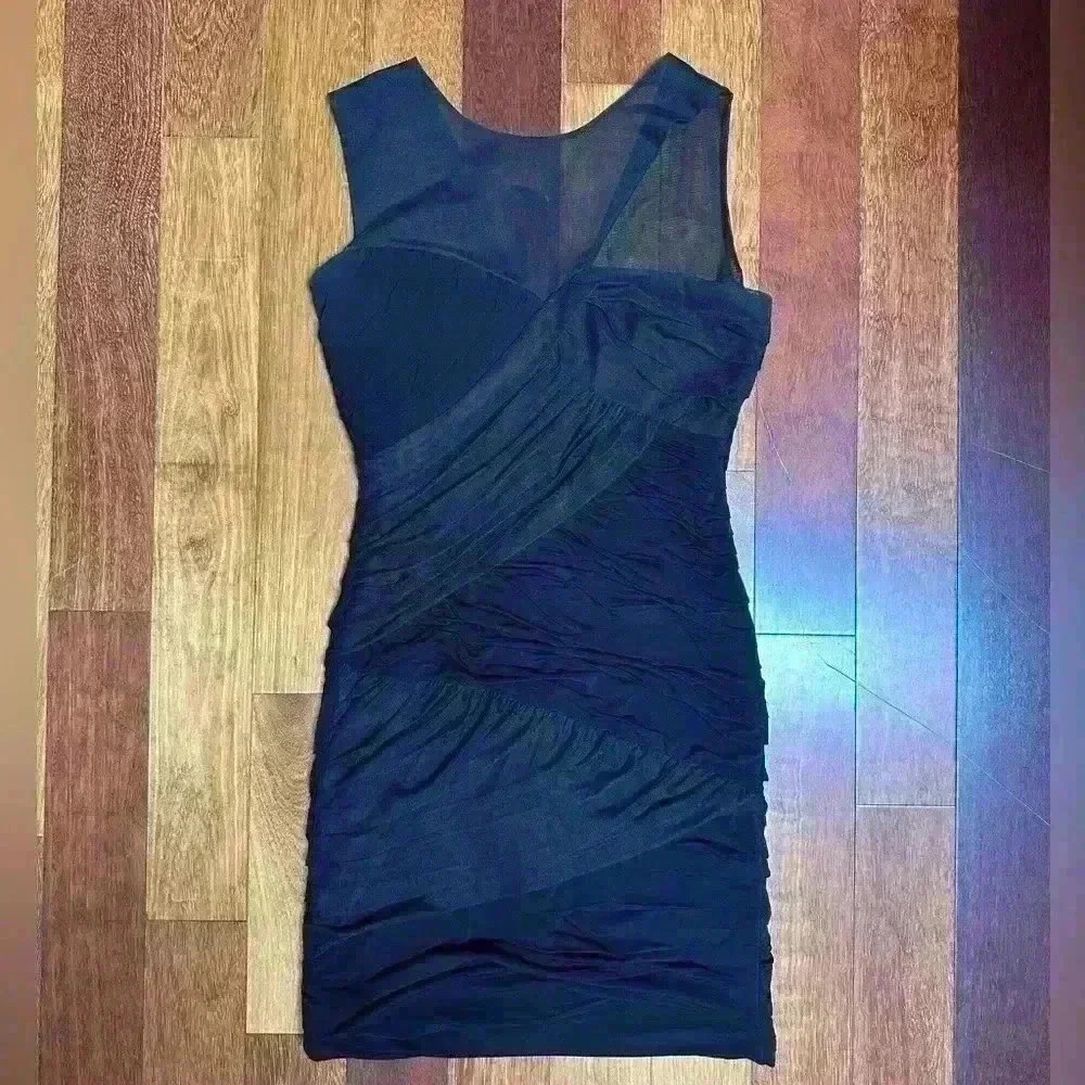 Sleeveless Black Ruched Sheath Dress